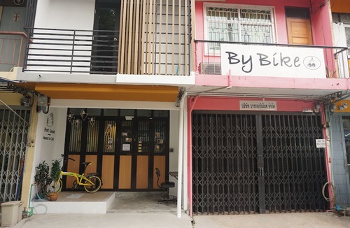 Arun Amarin Hotel | Feel Good Bangkok Hostel