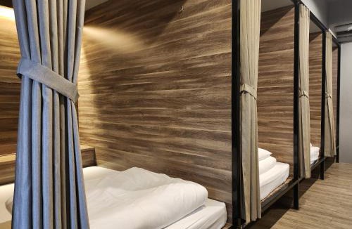 Khlong San Hostel | Fellows House