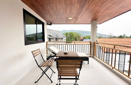Cherngtalay House | Freeda House Bang Tao Beach