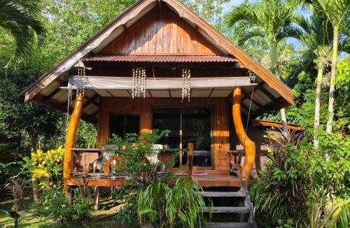 Nuea Khlong Resort | Friendly Koh Jum
