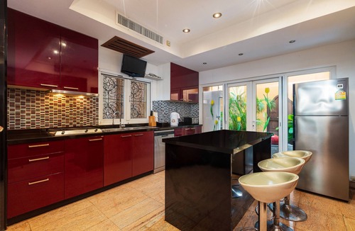 Na Chom Thian Villa | Gala Beachfront ~ Private Beachfront Villa ~ Seaside Terrace, Pool, Sauna, BBQ
