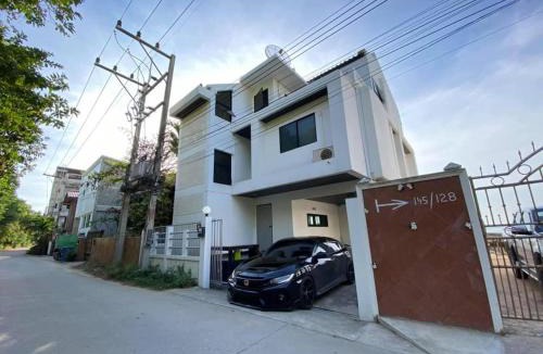 Ban Chang House | Gao Lighthouse Phala Beach