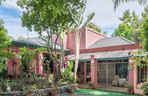 Mae Pu Kha Other | Garden House Stay With Big pond in San Kamphaeng