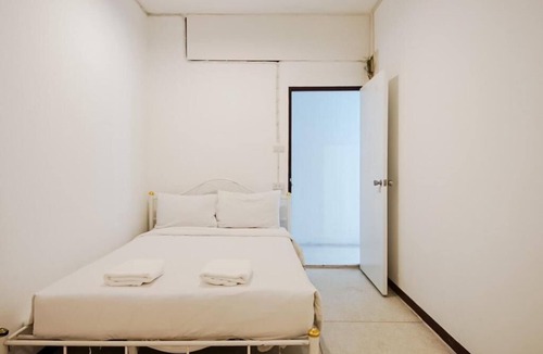 Bang Kho Laem Hotel | GO INN Asiatique