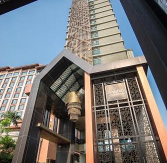 Chang Khlan Apartment | Grand 2-Bedroom Condo with Pool