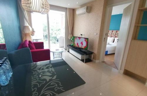 South Pattaya Apartment | Grande Caribbean Condo by Somphong