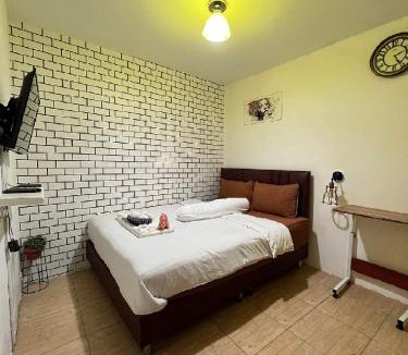 Phra Khanong Hostel | Great House 99