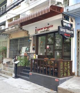 Phra Khanong Hostel | Great House 99