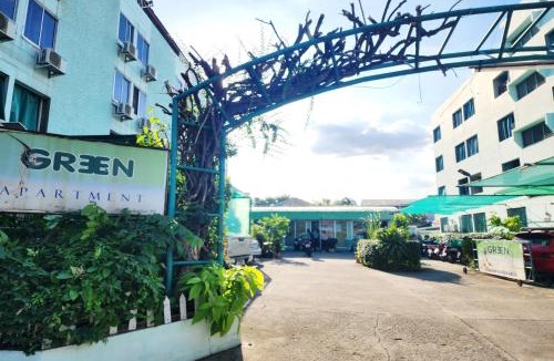 Chorakhe Bua Apartment | Green Apartment Kaset