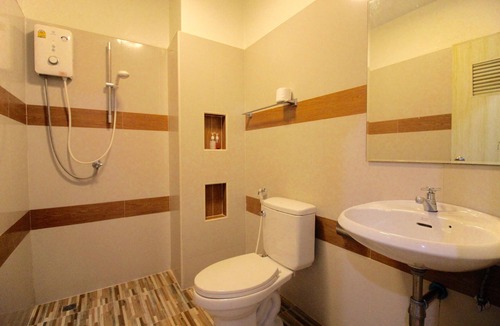 Sattahip Hotel | Green Apple Villa