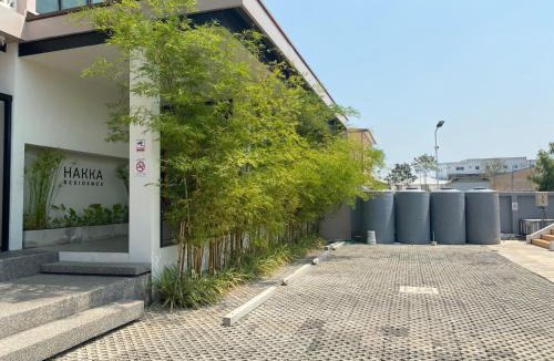 Samut Songkhram Hotel | HAKKA Wellness Residence