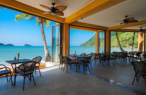 Klong Son Villa | Half Moon beach Villa - by KohChangVillas