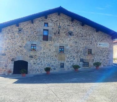 Larraun House | Hermoso Caserío Navarra. (Madoz)