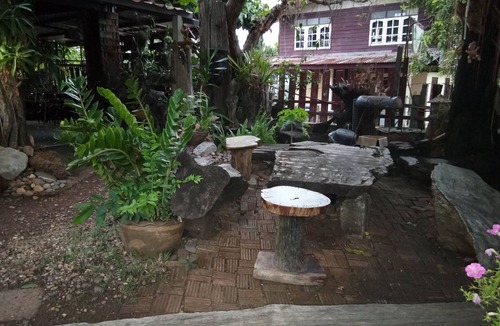 Ban Dung House | Heuan Kru Noi Homestay