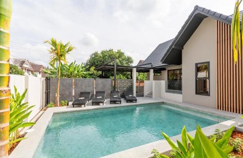 Ban Waen Villa | Hey Lanna - Chic 3-Bedroom Oasis with Pool!