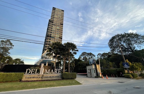 Bang Sare Condo | High-Rise 1 Bedroom Bang Sare Beach Condo: Peaceful beach 30 Mins from Pattaya