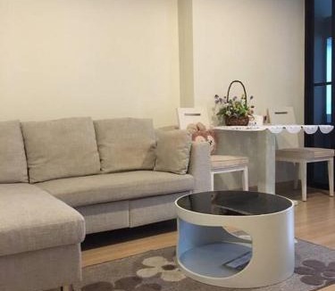 Chom Phon Apartment | HIGH RISE LUXURY CONDO 1BED ROOF TOP POOL 2 MinMRT