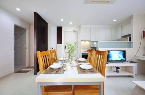 Nimman Apartment | Homely 2 BRs Apartment Nimman