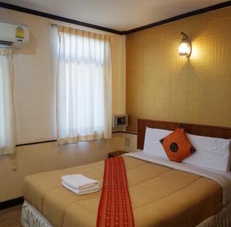 Bangkok Central Business District Hotel | Honey House1 hotel