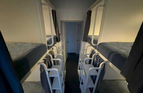 Satun Hostel | Hook & Stay