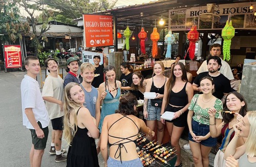 Wua Lai Hostel | Hostel ∙ 8 guests