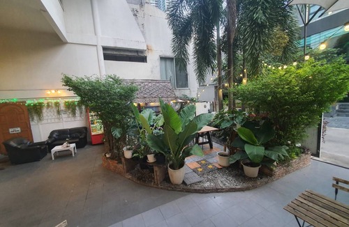 Bangkok Central Business District Hostel | Hostel ∙ 8 guests