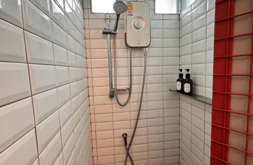 Khlong Tan Hostel | Hostel ∙ 8 guests