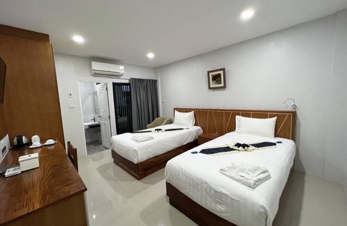 Ban Bu Lamduan Hotel | Hotel ∙ 2 guests