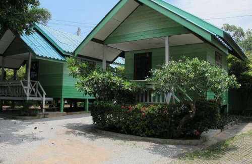 Ban Thung Sukla Hotel | Hotel ∙ 3 guests