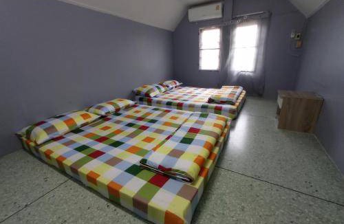 Hat Chao Samran House | House ∙ 2 bedrooms ∙ 12 guests