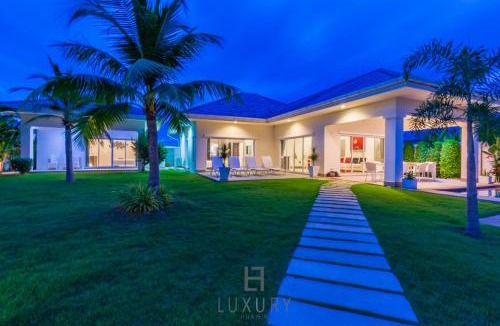 Ban Nong Sadao Villa | Hua Hin Pool Villa with 4 Bedrooms L50