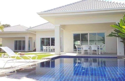 Ban Nong Sadao Villa | Hua Hin Pool Villa with 4 Bedrooms (L50)