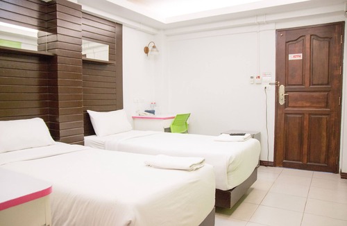 Huay Kaew Hotel | Huay Kaew Palace 1