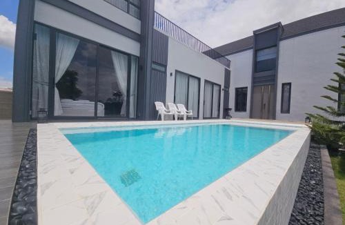 Nong Sarai Villa | I-DIN POOL VILLA khaoyai