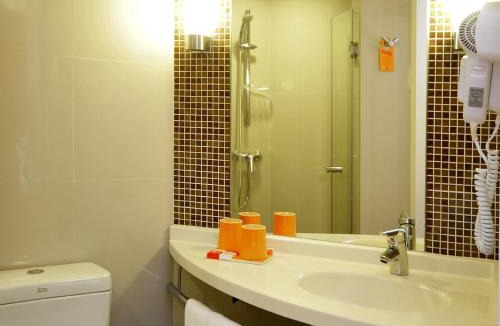 Nana Hotel | Ibis Bangkok Sukhumvit 4