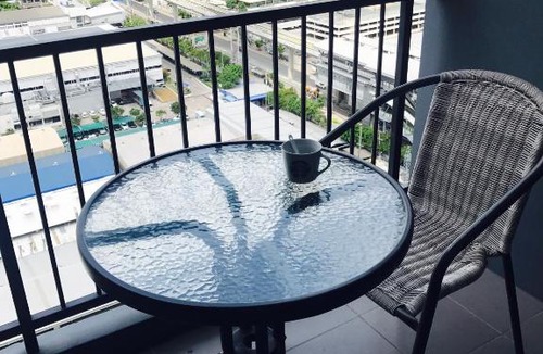 Mueang Samut Prakan District Hotel | IDEO 115 Samrong BTS Station