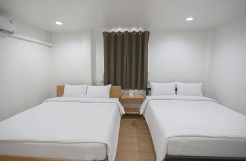 Don Muang Hostel | INTERest POSHTEL