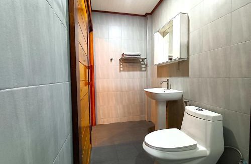 Phon Thong Resort | Isaan Perazim Park