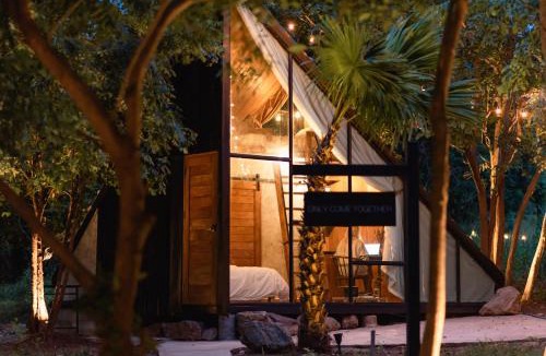 Koh Lan House | Issara Bar&House