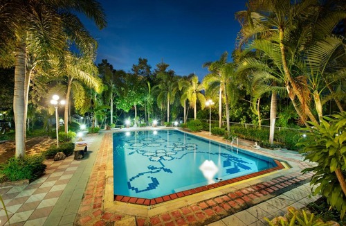 Mittaphap Resort | Ivy Cottage by Qiu