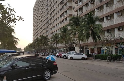 South Pattaya Condo | Jomtien Beach Condominium 3rd floor apt