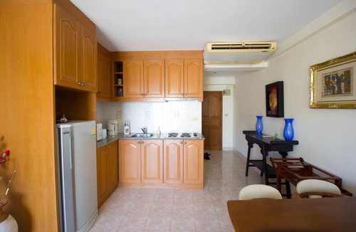 South Pattaya Apartment | Jomtien Beach Condominium (Rimhat)