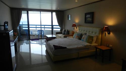 Jomtien Apartment | Jomtien PLAZA Condotel
