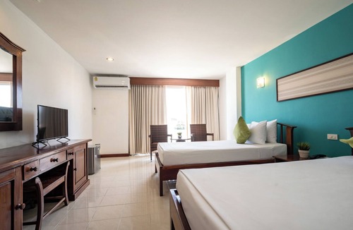 North Pattaya Hotel | JP Villa Hotel