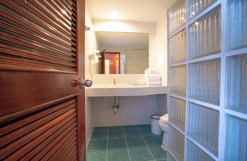 North Pattaya Hotel | JP Villa Hotel