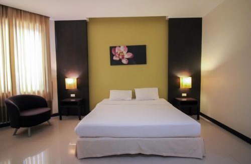Tha Sae Hotel | Jumbo House