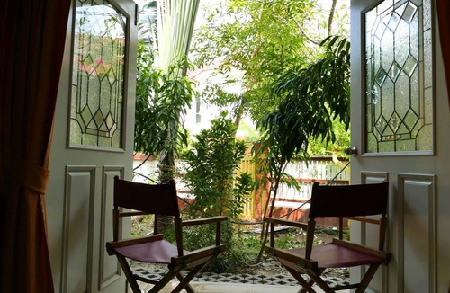Phu Khao Thong Villa | Kamalar Palace Longstay house