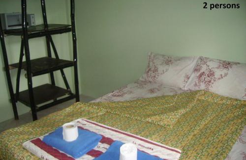 Bai Lan Resort | Kamrai Homestay