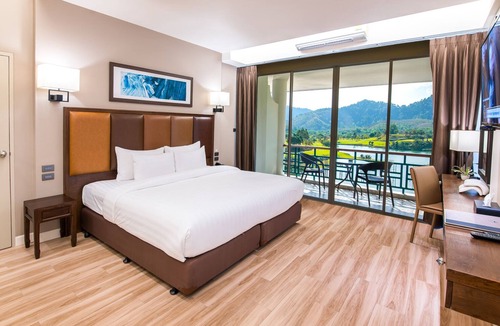 Thung Kha Ngok Hotel | Katathong Golf Resort & Spa
