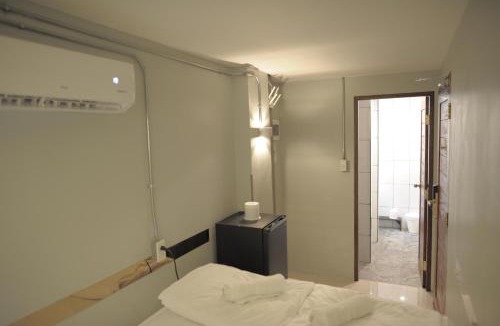 Phaya Thai Hotel | KENCOZY accommodation